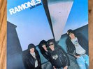 VINYL RECORD / THE RAMONES - LEAVE HOME / RED PRESSING