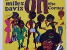 MILES DAVIS ON THE CORNER CBS/SONY 20AP1408 Japan VINYL LP