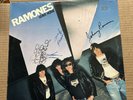 RAMONES LEAVE HOME 1977 Sire Autographed By All 4 Signed Vinyl LP