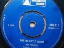 The Pioneers - Give Me Little Loving / This Is Soul (7