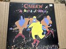 Queen A Kind Of Magic Original 1986 EMI Capitol Label Gatefold NM LP