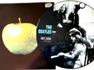 Mint  The Beatles Hey Jude / Revolution 12