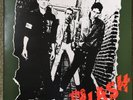 THE CLASH CBS 82000 1977 1st A2/B2 Matrix LP & CAPITOL RADIO NME OFFER FREE 7