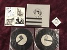 FAC 2 A FACTORY SAMPLE COMPLETE 5 STICKERS IN PVC WALLET RE ISSUE UNPLAYED MINT