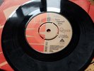QUEEN  UK 1973 1st 45  KEEP YOURSELF ALIVE   UK EMI 2036 + Love Of My Life + 10