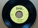 Link Davis - Sixteen Chicks/Grasshopper Rock (45 RPM, Starday)