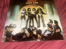 1977 KISS Love Gun LP  NBLP 7057  Pop Gun & Bang & Catalog w Sheet 1st Pressing