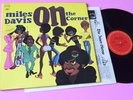 MILES DAVIS LP THE CORNER ORIG US 1972 EX+ TOP GATEFOLD COVER AND INNER