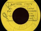 THE MAYTALS / ROLAND ALPHONSO Man Who Knows 45 Studio One Rare Reggae Blank
