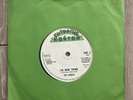 THE CHANTS - I'VE BEEN TRYING rare UK 1976 / NORTHERN SOUL  / VG+ Solid Centre