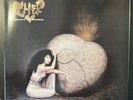 Cher, Heart Of Stone, First Pressing Album - 1989. Looks And Sounds Great