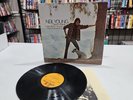 VINTAGE ORIGINAL VINYL NEIL YOUNG - EVERYBODY KNOWS THIS IS NOWHERE. RS 6349