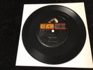 ELVIS PRESLEY  COMPACT 33 SINGLE I FEEL SO BAD/WILD IN THE COUNTRY VG+