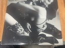 SCORPIONS Love At First Sting LP 84 MERCURY 422-814 981-1 M-1 PLAYS EX VG+/VG