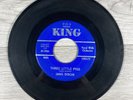 James Duncan Three Little Pigs / I Can’t Fight The Time 45 RPM 7” Vinyl King