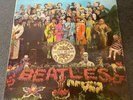 The Beatles - Sgt. Pepper’s Lonely Hearts Club Band LP PMC 7027 1969 Reissue