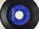 Chuck Berry – Johnny B. Goode / Around & Around 7