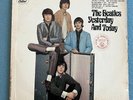 The Beatles - Yesterday and Today USA Capitol ST2553 Apple Label Vinyl LP