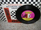 THE KNAVES-Leave Me Alone/Girl I Threw Away-OR.1966 GARAGE PSYCH FUZZ NM- 45