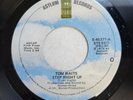45 Tom Waits - Step Right Up / The Piano Has Been Drinking on Asylum