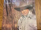 Garth Brooks debut album vinyl record. Capitol C1-90897 VG+