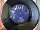 KING SIZE TAYLOR AND THE DOMINOES - STUPIDITY / BADBOY 1964 DECCA F 11874  NEX