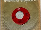 Queen - Don't Stop Me Now / More Of That Jazz - 1978 - 45RPM