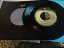 The Beatles - Paperback Writer / Rain - 1975 Apple Near Mint Vinyl 7