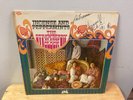 SIGNED/AUTOGRAPHED STRAWBERRY ALARM CLOCK LP ALBUM - LEE FREEMAN, GEORGE BUNNELL