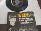 The BEATLES Do You Want To Know A Secret VJ-587 Picture Sleeve & 45 RPM Record