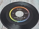 45 RPM, The Beatles - Please Please Me/From Me to You, Vee Jay VJ581, 1964,