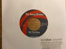 The Young Divines - Ain't That Sharp/ That's A Good Reason, 7