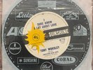 Tony Worsley I Sure Know A Lot About Love / Me You Gotta Teach Oz Garage 45