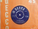 EX UK DECCA 45 - THE BO STREET RUNNERS - 