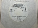 45 Rpm The Kinks On Reprise “Dedicated Follower Of Fashion/Sitting On My Sofa”