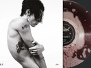 Yungblud Idols Limited Edition LP „Blood Vinyl“ & Exclusive Post Card