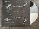 Spiritbox Tsunami Sea SIGNED SLEEVE  LP COLOUR VINYL  AUTOGRAPH PROOF INCLUDED