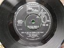 THE SUPREMES:  LOVE IS LIKE AN ITCHING IN MY HEART   TMG 560   CON EX