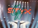 DENNIS DE YOUNG AUTOGRAPHED 1980s EXCELLENT STYX MR. ROBOTO SLEEVE ONLY 45