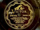 Ray Noble Orchestra - Victor 24064 78 RPM - “Living In Clover” Al Bowlly  GREAT