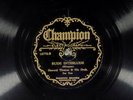 78 RPM  Howard Thomas &His Orch, Champion 16776 Rude Interlude/Moon Glow, E+Jazz
