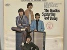 THE BEATLES YESTERDAY AND TODAY CAPITOL RECORDS RAINBOW LABEL VINYL LP ST 2553