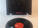 MOTLEY CRUE - SHOUT AT THE DEVIL- First Press 1983 Elektra 60289-1 VG+/VG