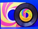 THE FOUNDATIONS  Build Me Up Buttercup  45 RPM  UNI 55101  NEAR MINT+
