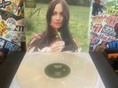 KACEY MUSGRAVES Deeper Well VG++ CREAM VINYL AUTOGRAPHED SIGNED ALBUM ART