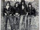 RAMONES S/T PHILIPS RJ7175 Japan INSERT VINYL LP