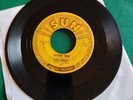 Elvis Sun Records  45 Mystery Train 1955 Original Press VG.