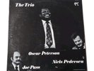 Oscar Peterson The Trio Vinyl LP, Joe Pass, Niels Pedersen, 1974 Pablo, EX, GR8