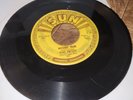 Elvis Presley - Mystery Train / I Forgot to Remember to Forget - Sun - VG+ Hear