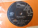 45. VELVELETTES: These Things Will Keep Me Loving You UK TMG 580(7”)